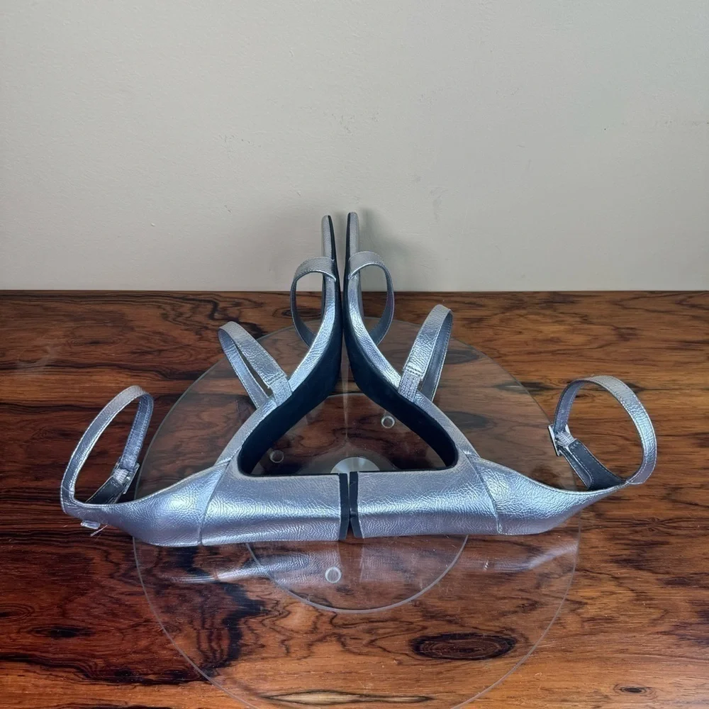 Nordstrom Rack Adelaide Block Heel Sandal silver metallic - size 8
